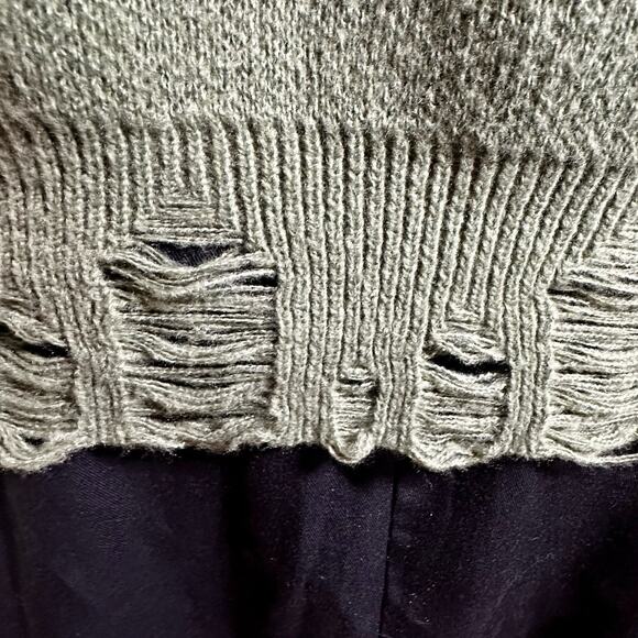 NWT Romwe Distressed Light Green Grunge Rib Cage Sweater XL - Picture 4 of 6